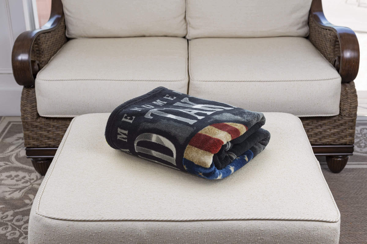 2nd Amendment Skull of Freedom Come and Take It Premium Blanket